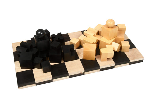 1924 Bauhaus Repro Geometrical Abstract Chessmen In Ebonised Boxwood With Chess Board
