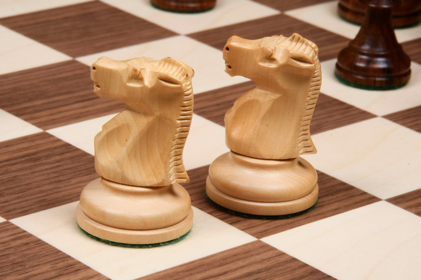 1972 Fischer Spassky Championship Series Chess Pieces Set – Boxwood & Golden Rosewood