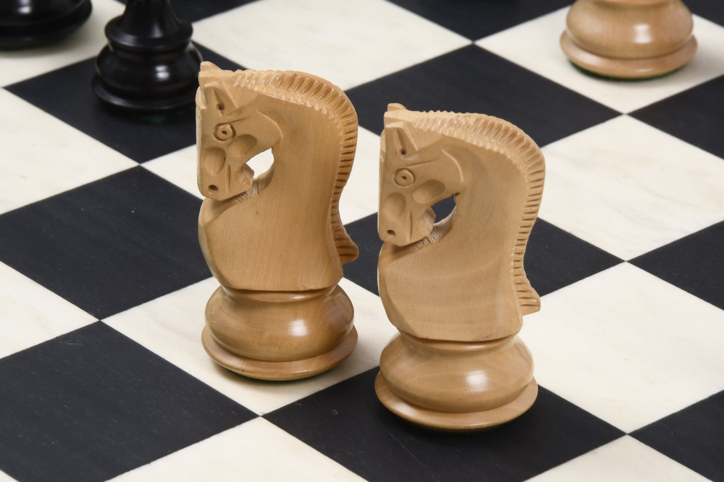 3.9" Russian Zagreb Chess Pieces Only set – Weighted Ebonised Boxwood & Boxwood