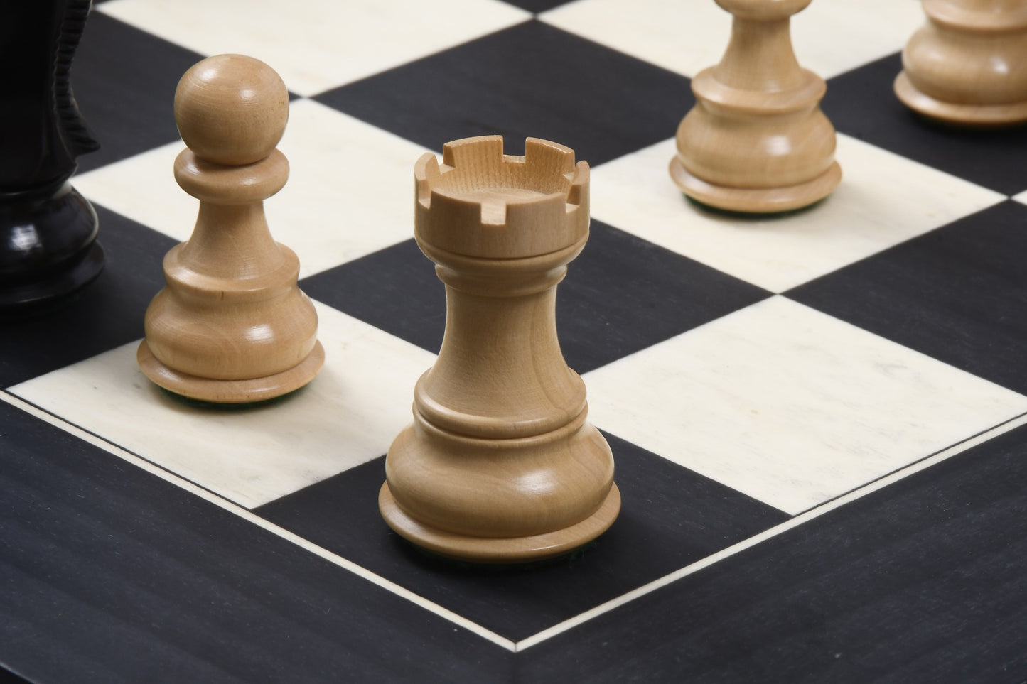 3.9" Russian Zagreb Chess Pieces Only set – Weighted Ebonised Boxwood & Boxwood