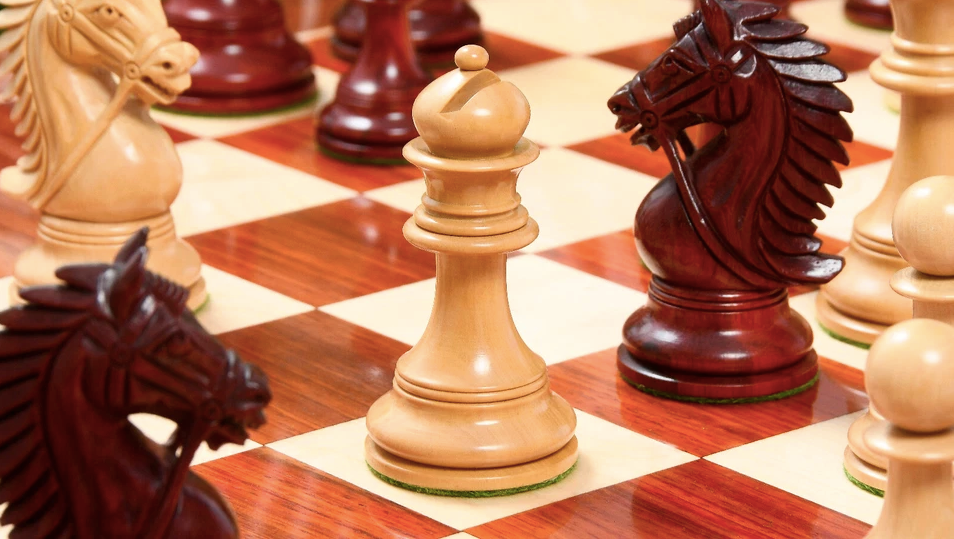 The Chesterfield Series Luxury Chess Pieces - 4.2" King- Triple Weighted Bud Rosewood