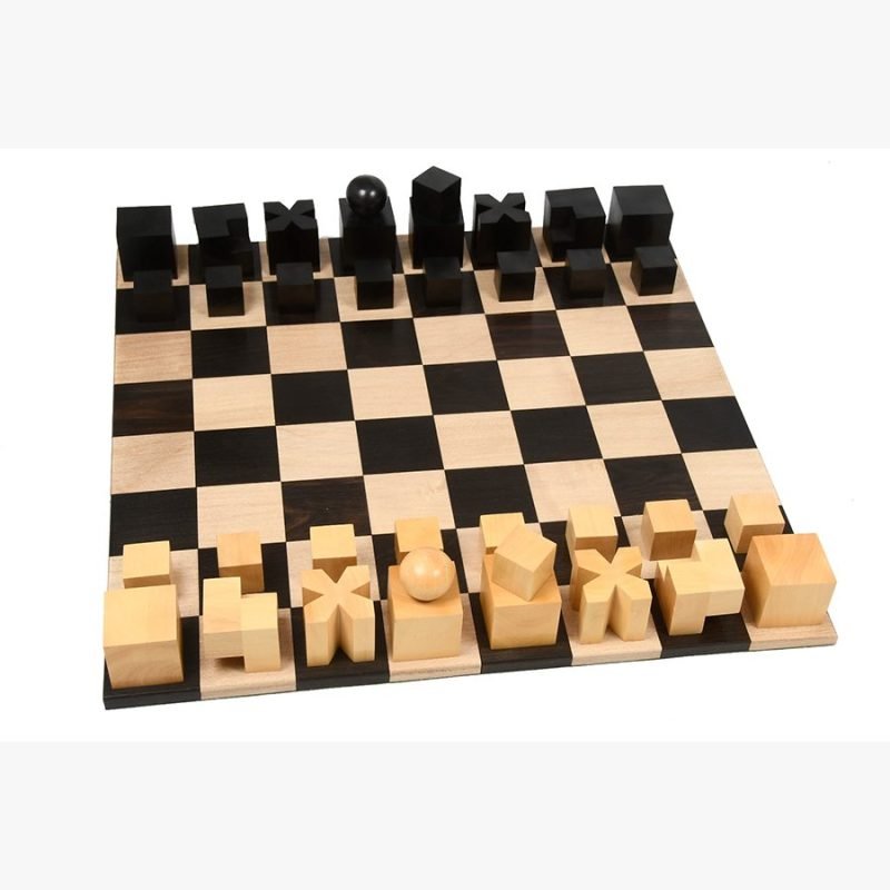 1924 Bauhaus Repro Geometrical Abstract Chessmen In Ebonised Boxwood With Chess Board